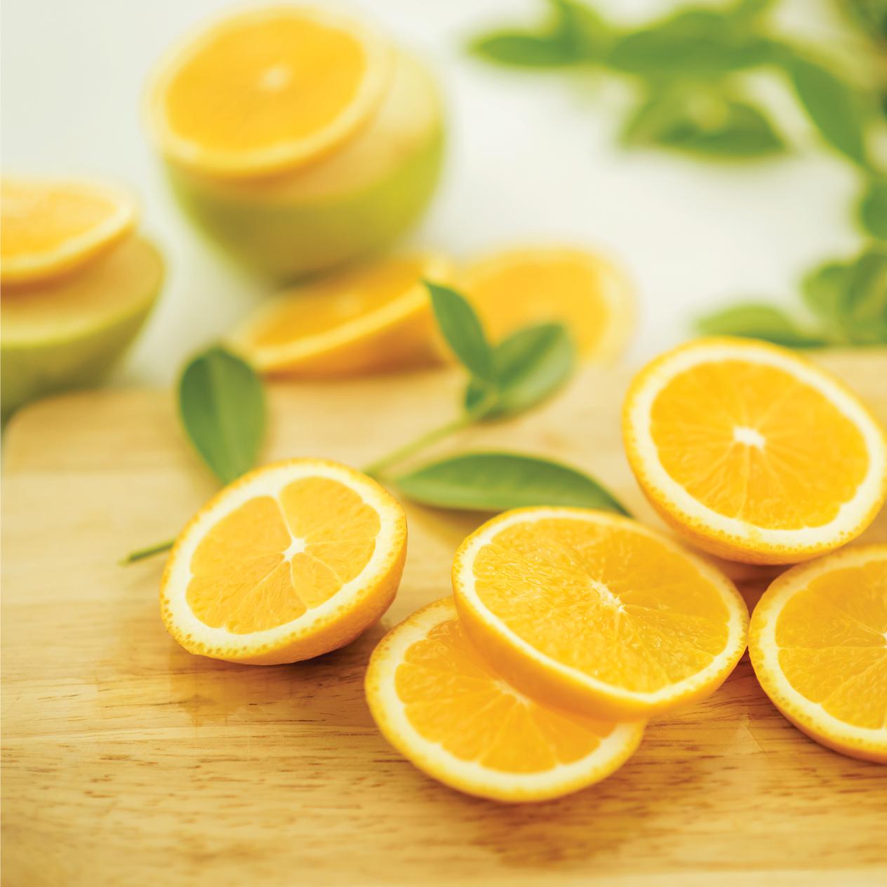 slices of lemon